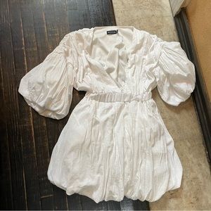 White puff sleeve puffball hem shift dress